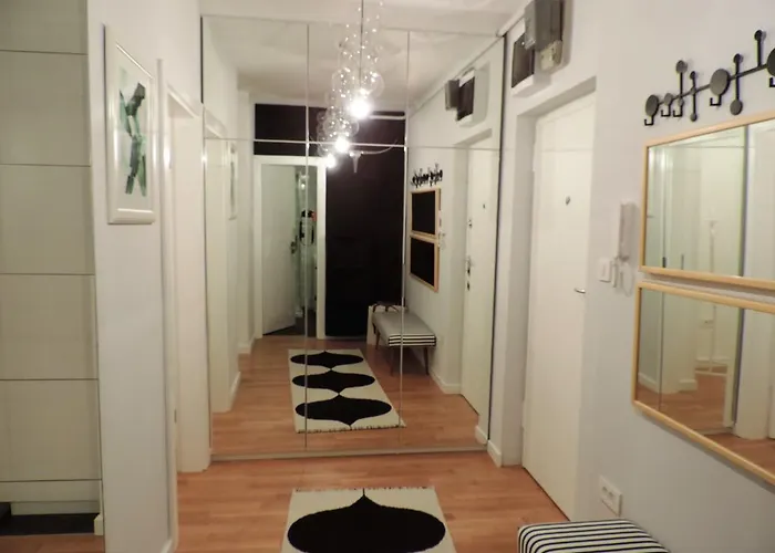 Hella Apartment